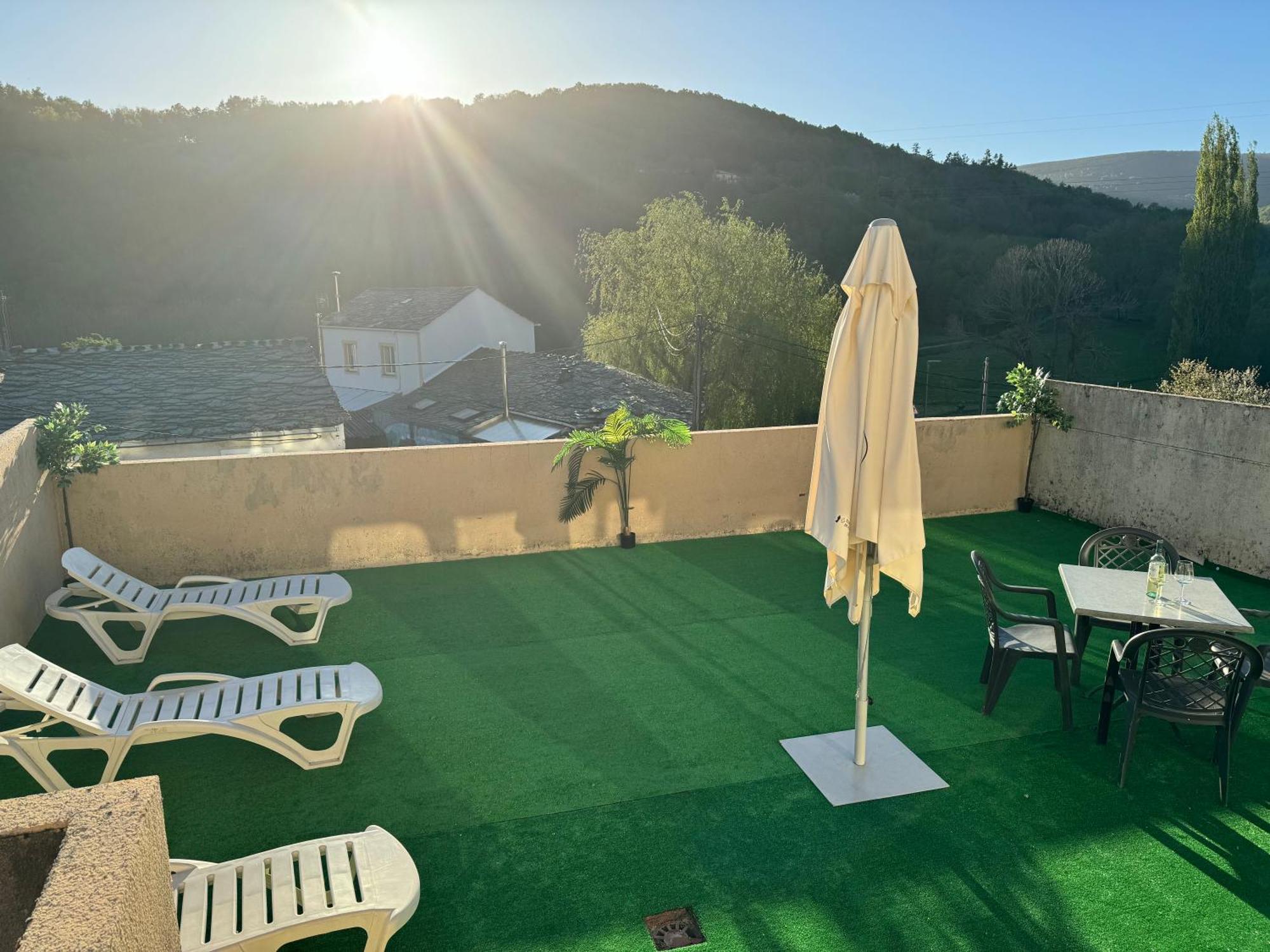 Triacastela Sunset Terrace Daire Dış mekan fotoğraf